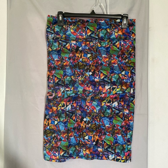 LuLaRoe Dresses & Skirts - Lularoe Size Medium skirt